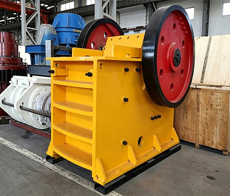 Jaw crusher and cone crusher staged in our assembly workshop